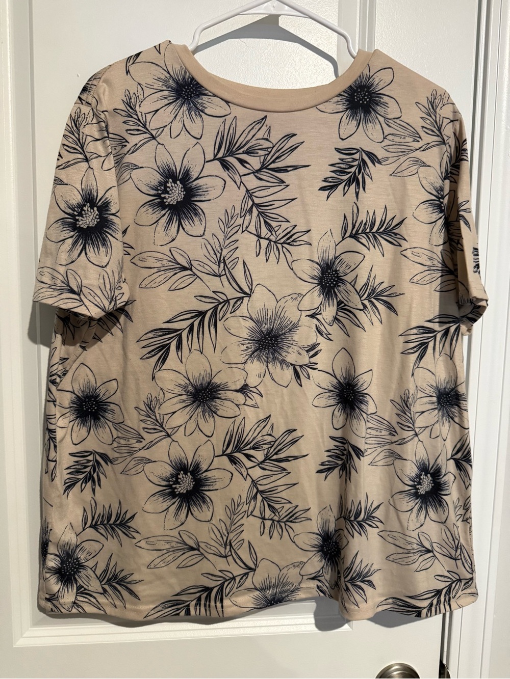 SHEIN Beige Short-Sleeve Tee with Black Floral Print